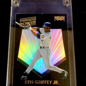 1996 Pinnacle power Ken Griffey Jr.